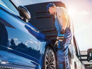 5 Essential Tips for Choosing the Right Vehicle Delivery Service for Healthcare Facilities
